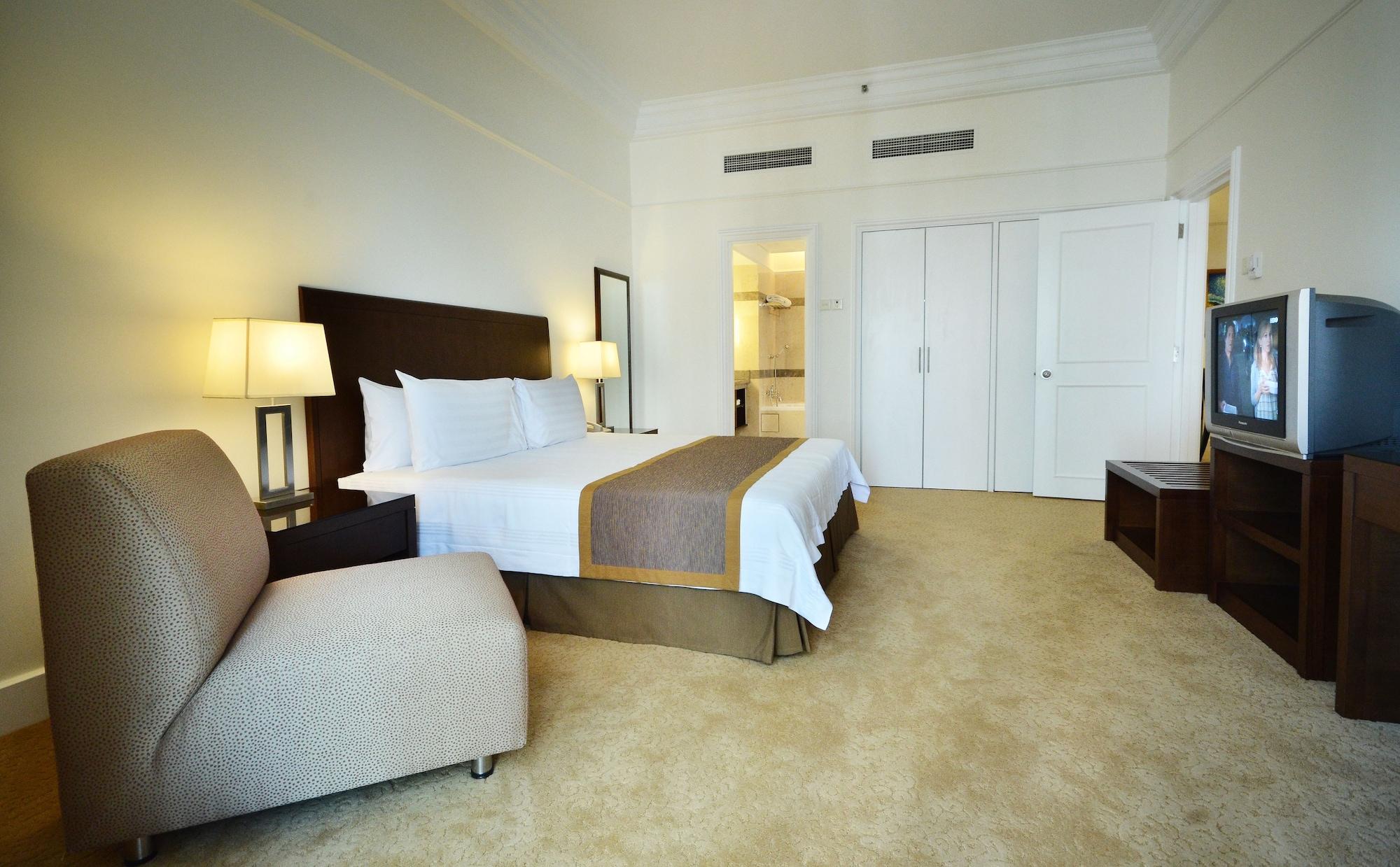 Perdana Centre 4*